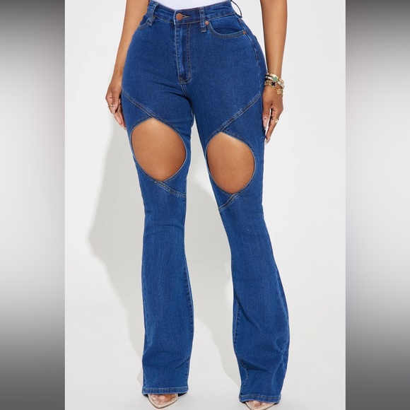 Claire Cutout Stretch Bootcut Jeans - Picture 2 of 11